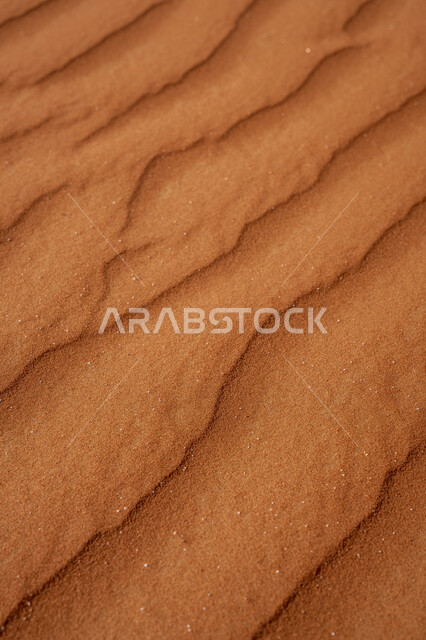  تشكيلات الرمال الذهبية الناعمة في المملكة العربية السعودية, المناظر الطبيعية في البيئة الصحراوية ، التلال و الكثبان الرملية في صحراء الربع الخالي, خلفية الطبيعه الصحراوية