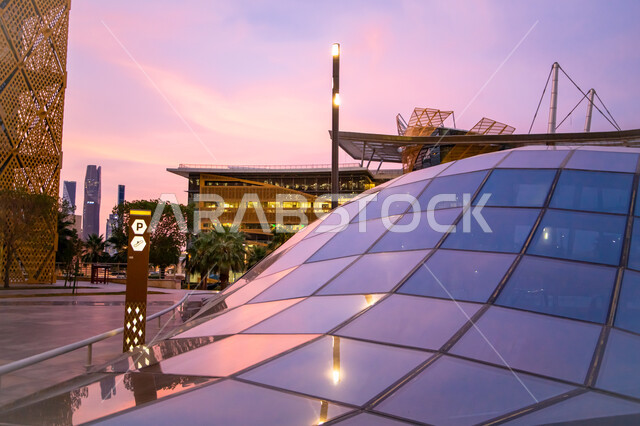 المباني المتطورة في المدينة الرقمية في الرياض، الفن الهندسي المعماري للمجمعات والخدمات الذكية في المملكة العربية السعودية، معالم الرياض المشهورة