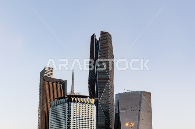 النمو والتطور العمراني للأبراج وناطحات السحاب في المملكة العربية السعودية، الفن الهندسي المعماري للأبراج المالية والمنشآت الاقتصادية في مدينة الرياض، مركز الملك عبد الله المالي (كافد)، معالم الرياض المشهورة