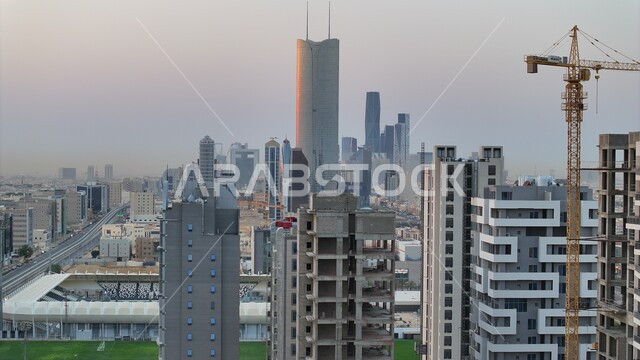 التطور والنمو العمراني في الأبراج وناطحات السحاب في السعودية، الفن الهندسي المعماري للمنشآت ومعالم الرياض السياحيه المشهورة، المباني والأحياء السكنية في وضح النهار