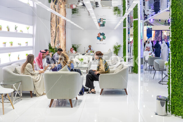 الضيافة والترفيه في جلسات حوارية ثرية، شعار انطلاقة التغيير في ركن نيوم في معرض سيتي سكيب العالمي، مركز الرياض للمعارض في بلدة ملهم، بناء مستقبل حضاري ومتطور في السعودية، رؤية سعودية مستقبلية 2030