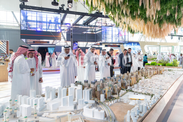 Masterpieces of architectural designs and creativity of designers, investors gathering around models of residential and commercial complexes at the Cityscape International Exhibition, building a civilized and advanced future in Saudi Arabia, the Riyadh Exhibition Center in the town of Mulham, a future Saudi vision 2030