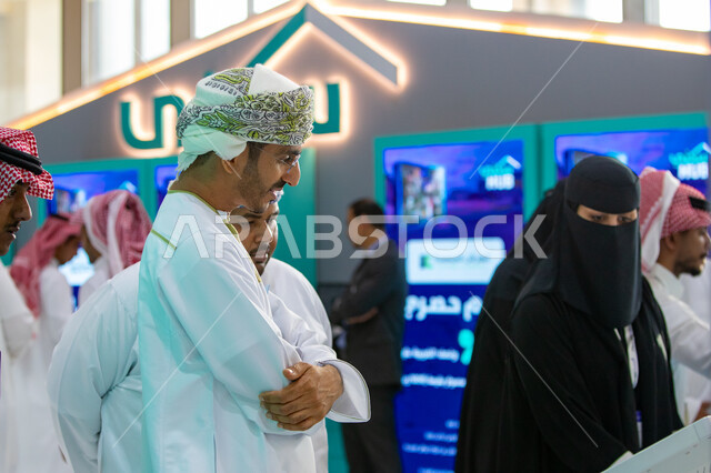 جناح مشروع سكني في معرض سيتي سكيب العالمي، الفرص الاستثمارية في المشاريع السكنية والتجارية، الاهتمام بالمشاريع التطويرية الحديثة، مركز الرياض للمعارض في بلدة ملهم في السعودية، رؤية سعودية مستقبلية 2030، الاستدامة والتخطيط المعماري لقطاع العقارات