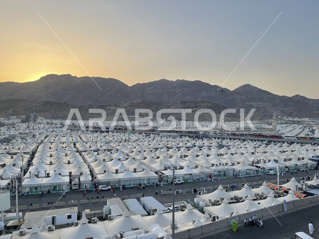 Sacred Islamic religious landmarks and places in the Kingdom of Saudi Arabia, pilgrims sleeping in the Mina camps in Mecca, performing the Hajj rituals, the virtue and reward of supplication, performing the obligatory duties, and getting closer to God Almighty, Islamic matters and worship.