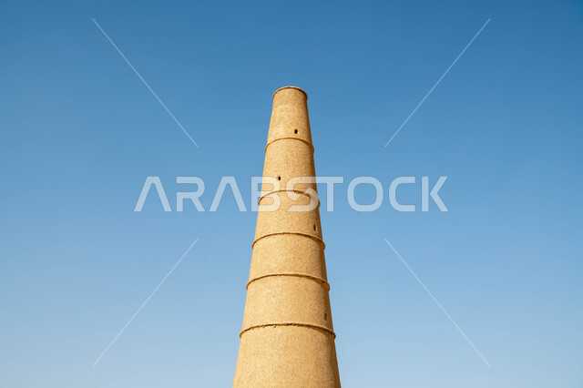 مدخنة من الطوب في مدينة الرياض الأثرية, العراقة والأصالة والتمسك بالتراث السعودي, الفن الهندسي المعماري على الطراز التاريخي القديم, معالم وأماكن السياحة في المملكة العربية السعودية