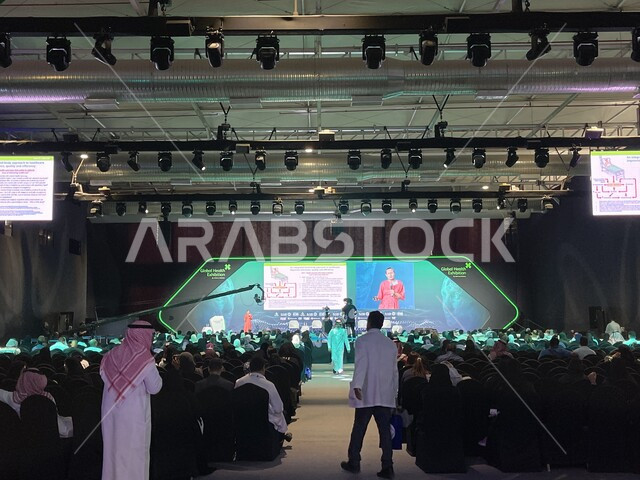 أكبر تجمع للعاملين في مجال الرعاية الصحية في المملكة العربية السعودية, واجهة الرياض للمعارض والمؤتمرات, التواصل والتداول وملتقى الخبراء في معرض الصحة العالمي بالعاصمة, الأماكن والمناطق المهيئة للاستقطاب السياحي, تحقيق رؤية مستقبلية 2030 للقطاع الطبي السعودي