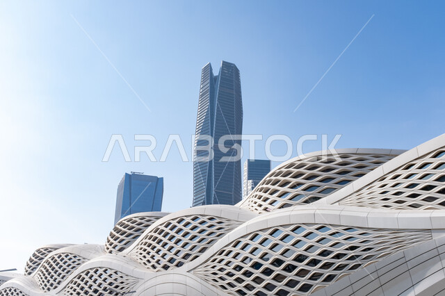 الشركات الرائدة في الخدمات المصرفية والتكنولوجيا المالية في السعودية، مركز الملك عبد الله المالي (كافد) في مدينة الرياض ،معالم و أماكن الرياض المشهورة، الفن الهندسي المعماري للأبراج الاقتصادية وناطحات السحاب، الوجهة المثالية للمال والأعمال بمعايير عالمية.