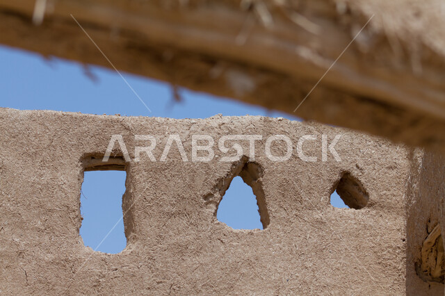 المشاريع التأهيلية في مدينة الغاط في الرياض, القرية التراثية الشعبية, المنشآت المبنية على الطراز التاريخي التراثي الطيني القديم, معالم سياحيه مشهورة في المملكة العربية السعودية, الوجهة السياحية لجذب الزوار من شتى أنحاء العالم