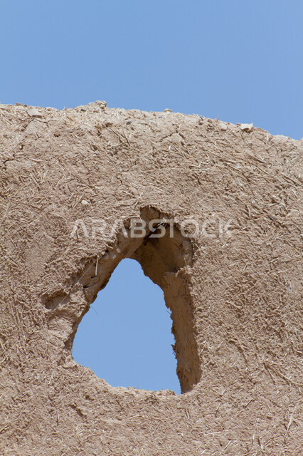 القرية التراثية الشعبية, المنشآت المبنية على الطراز التاريخي التراثي الطيني القديم, معالم سياحيه مشهورة في المملكة العربية السعودية, الوجهة السياحية لجذب الزوار من شتى أنحاء العالم, المشاريع التأهيلية في مدينة الغاط في الرياض