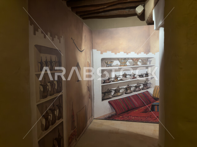 رسومات جدارية لدلات القهوة والمباخر في المتحف التاريخي في قصر سلوى، المجالس الشعبية السعودية، متاحف الدرعية في مطل البجيري في حي الطريف، القرية التراثية في مدينة الرياض، معلم ثقافي سياحي مشهور