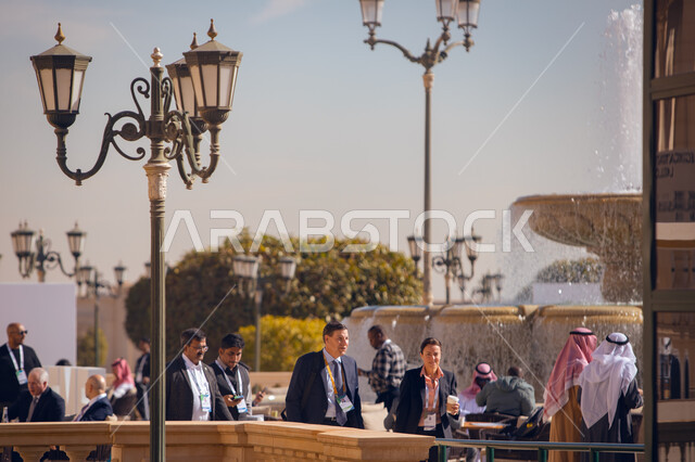 التقدم في القطاعات المستقبلية, مؤتمر التعدين الدولي لجذب الاستثمارات للصناعات المعدنية في مدينة الرياض, استعراض التطورات في المجال الصناعي بالمملكة, تطوير المعايير الدولية لاستدامة القطاع السعودي الصناعي, إقامة المعارض والمؤتمرات لمناقشة المعايير واستراتيجيات العمل