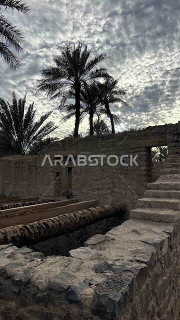 العمارة القديمة في خيبر بالمملكة العربية السعودية، بيوت حجرية تاريخية أثرية، الأزقة و الأحياء الحجرية القديمة، منازل تراثية طينية قديمة في السعودية، الفن المعماري القديم