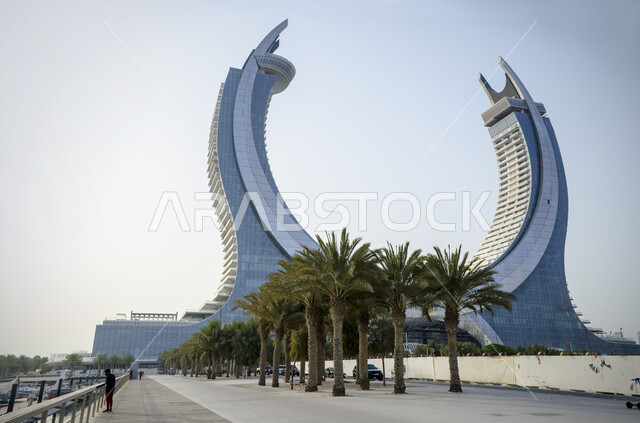 التطور والتقدم العمراني القطري، الفن الهندسي المعماري للابراج وناطحات السحاب في قطر، برج كتارا التوأم في منطقة لوسيل الدوحة، أماكن ومعالم مشهورة ومميزة، مناطق سياحية لجذب السياح من شتى أنحاء العالم