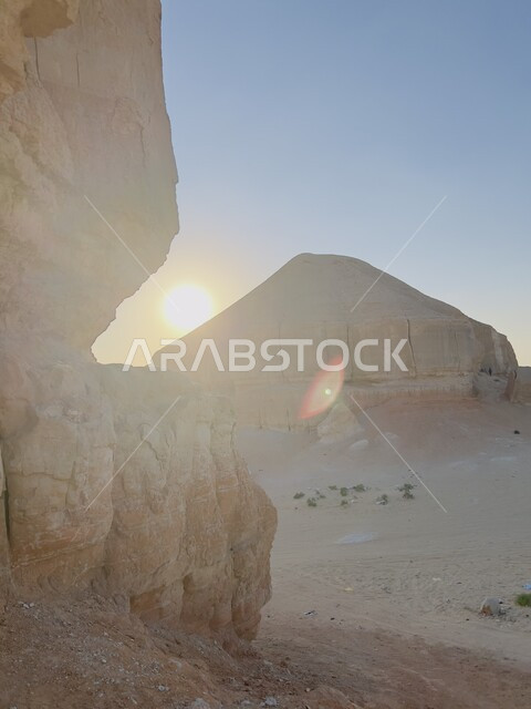 أنشطة وفعاليات ترفيهية, جبال الأربع في محافظة الإحساء في المملكة العربية السعودية, المناظر الطبيعية الجبلية، المعالم والأماكن السياحية الأثرية في المنطقة الشرقية، جذب واستقطاب السائحين من انحاء العالم