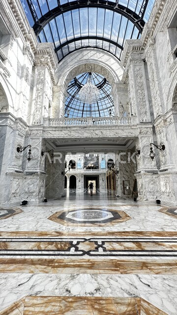 التصاميم والديكورات الداخلية الراقية على طراز معماري حديث، الأسواق الفاخرة والمعالم السياحية المشهورة في مدينة الدوحة، مراكز التسوق والفعاليات الترفيهيه في دولة قطر، مول الحزم التجاري في منطقة المرخية