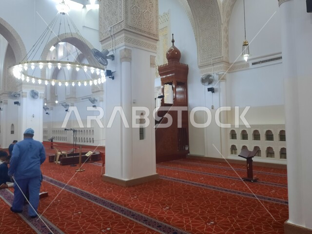 Worship and closeness to God, the architectural art of mosques in the Islamic style, attracting names from all over the world, sacred Islamic religious landmarks and places in the Kingdom of Saudi Arabia, a picture from inside the Qiblatain Mosque in Medina