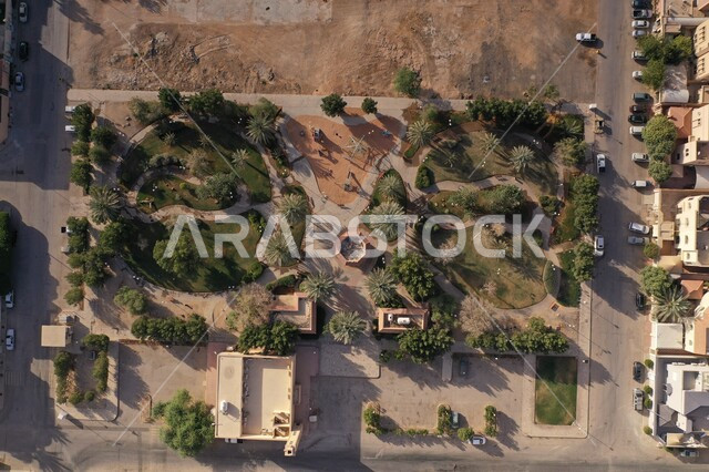 الاهتمام بزراعة الأشجار والنباتات الخضراء في المدن، النمو والتطور العمراني للمنشآت والمباني في السعودية، شبكة المواصلات والحركة المرورية في طرق وشوارع المملكة، الازدحام السكاني في العاصمة، الفن الهندسي الحديث في مدينة الرياض