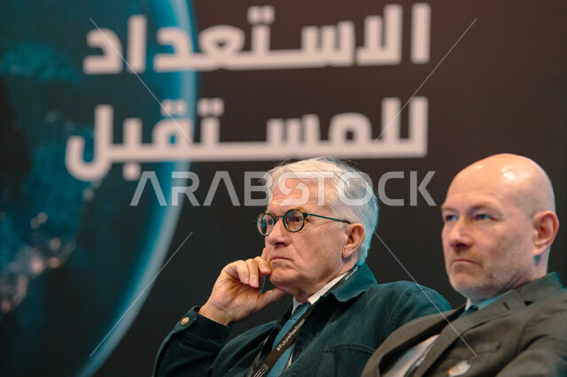 مبادرة الموارد لتعزيز وتنمية القدرات البشرية في مدينة الرياض, دعم ثقافة الابتكار وريادة الأعمال في المملكة العربية السعودية, إقامة المؤتمرات والمعارض للاستثمار في سوق العمل السعودي، الاقتصاد المواكب للمستقبل