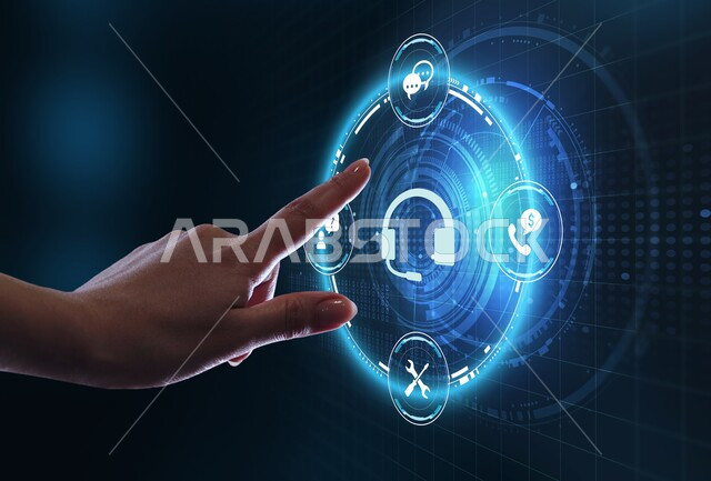 لوحة تحكم الكترونيه هولوجراميه تعمل باللمس، صورة مقربه ليد امراه تقوم بلمس شاشه مضيئه، التطور الرقمي والنمو التكنولوجي في مخلف المجالات