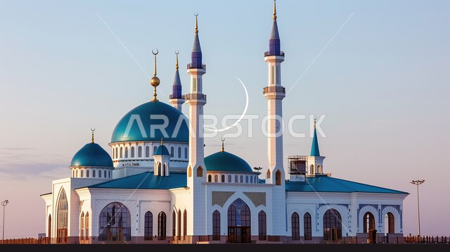 القبب والمآذن المتميزة، ديكورات وتصاميم على الطراز الاسلامي، الفن الهندسي المعماري للمساجد، مسجد عربي فاخر، العبادة والتقرب إلى الله، آداء الفرائض والصلوات، خلفيات دينية رمضانية، منظر الهلال في السماء