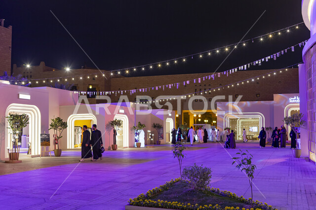 أماكن جذب واستقطاب الزوار من شتى أنحاء العالم, فعاليات موسم رمضان في الدرعية القديمة في مدينة الرياض, مناطق شبابية عائلية ترفيهية في المملكة العربية السعودية, أجواء شهر رمضان المبارك في العاصمة, قضاء أوقات ممتعه