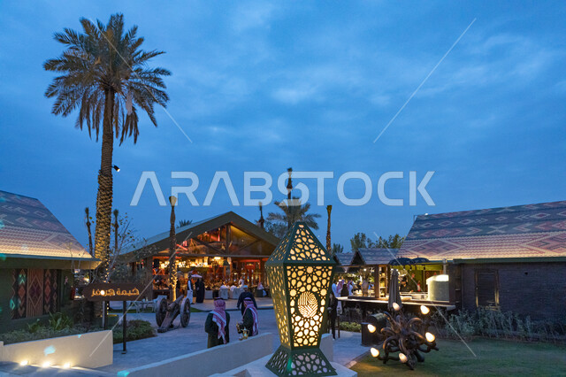 مقصد الزوار من شتى أنحاء العالم, أجواء الإفطار الرمضاني في المملكة العربية السعودية, قضاء وقت ممتع في موسم رمضان في مدينة الرياض, الفن الهندسي المعماري لبناء المقاهي والمطاعم الخليجية, أضواء وزينة المناسبات الدينية في الأماكن الترفيهية العائلية الشبابية الراقية