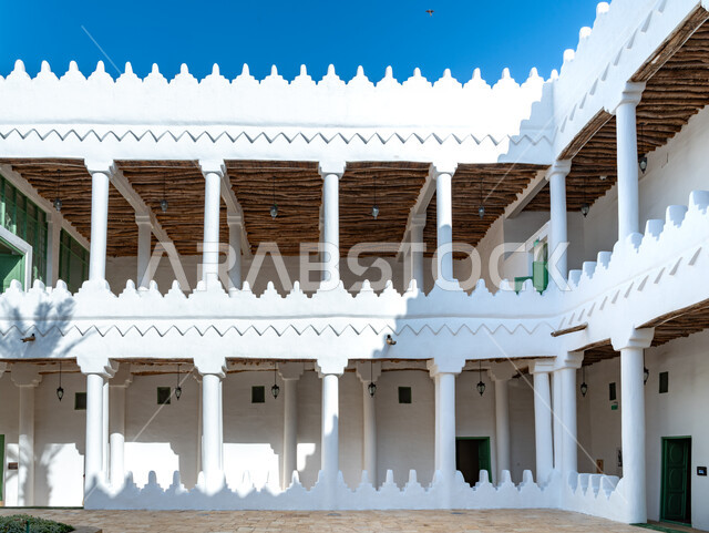 الفن الهندسي المعماري للمتاحف والمنشآن الطينية المبنية على الطراز القديم، معالم تقليدية شعبية في العاصمة، اماكن السياحة الثقافية في المملكة العربية السعودية، مركز الملك عبد العزيز التاريخي من الداخل، المتحف الوطني السعودي في مدينة الرياض