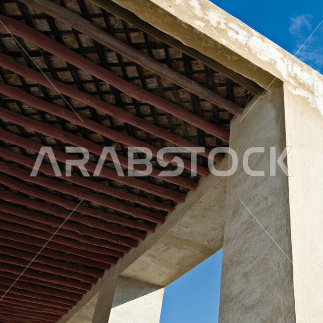 البيوت والمنازل التاريخية القديمة في مملكة البحرين ، الفن الهندسي المعماري على الطراز القديم للأعمدة الطينية والأسقف المدعمة بالخشب ، أماكن ومعالم سياحية مشهورة