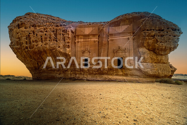 المعالم الأثرية القديمة في المملكة العربية السعودية، أماكن طبيعية تاريخية لجذب واستقطاب السائحين، قصر الفريد في مدائن صالح في محافظة العلا، التكوينات الصخرية في المناطق الصحراوية، مدفن حيان بن كوزا