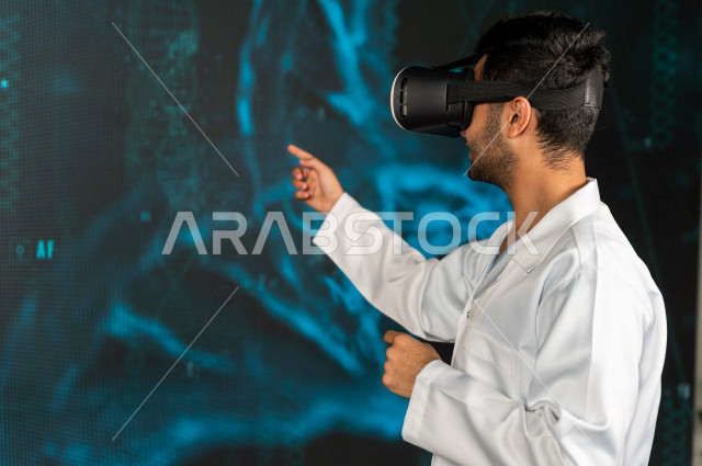 خاصية الهولوجرام ، طبيبب سعودي خليجي ذو خبرة عالية في مجال الطب البشري  ،يضع جهازVR Box،  استخدام تقنية الهولوجرام ثلاثية الابعاد ، صور تجسيمية خاصة بمجسمات الهياكل البشرية  و الاعضاء ، صور متحركة بأبعاد مختلفة ، تصوير ثلاثي الابعاد للأجسام