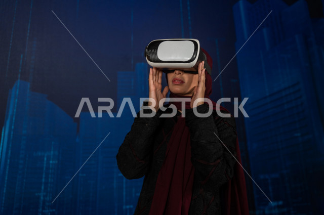 خاصية الهولوجرام  ، مهندسة سعودية ماهرة محترفة في التخطيط ، مرأه مهندسة خليجية ، استخدام تقنية الهولوجرام ثلاثية الابعاد ، صور تجسيمية خاصة بالمنشأت و الابراج المعمارية ، صور هندسية بأبعاد مختلفة ، تصوير ثلاثي الابعاد للأجسام 