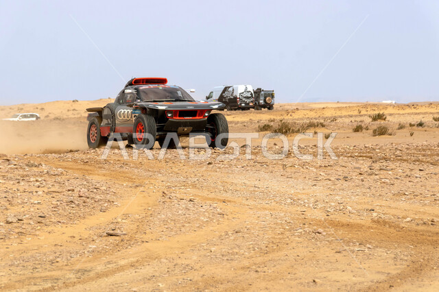 التسابق على الرمال الذهبية الناعمة، المسابقات و الفعاليات المشهورة، سباق رالي داكار في المملكة العربية السعودية، رياضة التطعيس بالسيارات الترابية  في المناطق الصحراوية، التحديات الحماسية والأنشطة الترفيهية، بطولة العالم للراليات