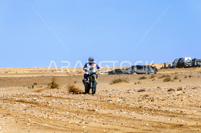 الأنشطة الترفيهية و التحديات الحماسية، رياضة التطعيس في المناطق الصحراوية، التسابق على الرمال الذهبية الناعمة، المسابقات و الفعاليات المشهورة، سباق رالي داكار في المملكة العربية السعودية، بطولة العالم للراليات