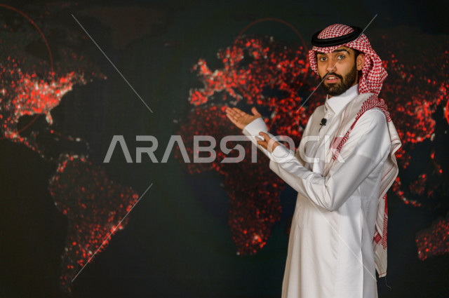 مذيع و اعلامي سعودي خليجي يمتلك المهارة بتقديم النشرات الاخبارية  الخاصة بمنظمة الصحة العالمية  ، استخدام تقنية الجرافيكس في تقديم اخبارعاجلة  يحذر من وقوع موجتين ثالثة ورابعة من الفيروس  ، أخبار عالمية  صحية عاجلة ،الاخبار و الاعلام ، قراء النشرات الاخبا