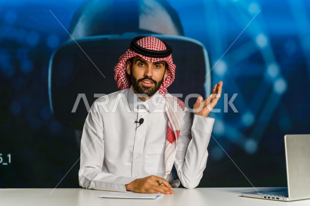 A Saudi-Gulf broadcaster and journalist who has the skill to present economic news releases, use graphics technology to provide news and statistics on stocks and the stock market, global economic news, bulletin of economic statistics for Arab countries, n