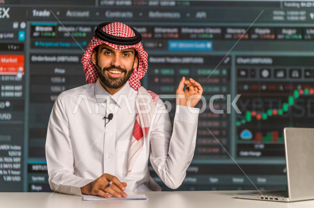 مذيع و اعلامي سعودي خليجي يمتلك المهارة بتقديم النشرات الاخبارية الاقتصادية ، استخدام تقنية الجرافيكس في تقديم الاخبار و الاحصائيات الخاصة بالاسهم و البورصة  ، أخبار عالمية اقتصادية ،نشرة الإحصاءات الاقتصادية للدول العربية ،الاخبار و الاعلام ، قراء النشرا