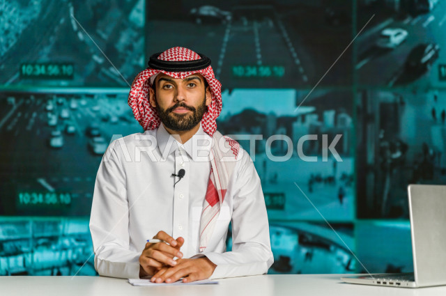 مذيع و اعلامي سعودي خليجي يمتلك المهارة بتقديم النشرات الاخبارية الاقتصادية ، استخدام تقنية الجرافيكس في تقديم الاخبار و الاحصائيات الخاصة بالاسهم و البورصة  ، أخبار عالمية اقتصادية ،نشرة الإحصاءات الاقتصادية للدول العربية ،الاخبار و الاعلام ، قراء النشرا