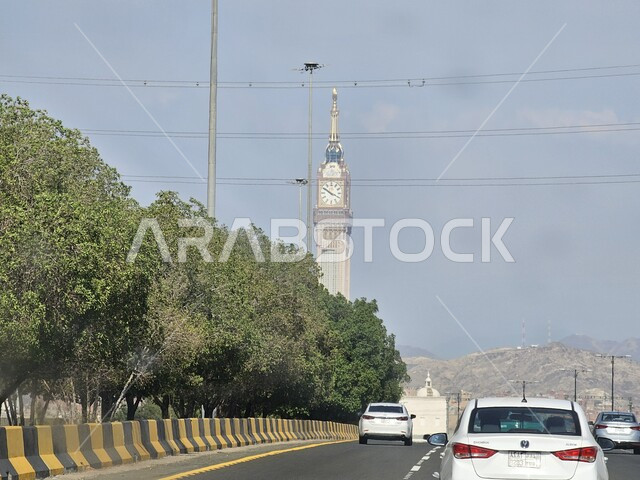 التصميم الهندسي المعماري لطرق وشوارع المدينة المنورة، التطور الحضاري في المملكة العربية السعودية, المباني والابراح الفندقية، معالم وأماكن سياحية مشهورة