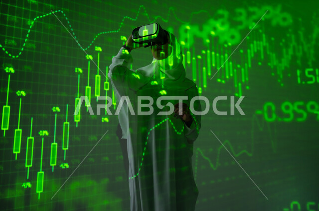 صعود وهبوط أسهم البورصة, مفهوم التحليل المالي وفرص الاستثمار, سوق الأوراق المالية, امرأة عربية خليجية سعودية محجبة تضع نظارات الفي ار تقف أمام شاشة مليئة بالأرقام و الإحصائيات, خلفية هولوجرامية ثلاثية الأبعاد باللون الاخضر