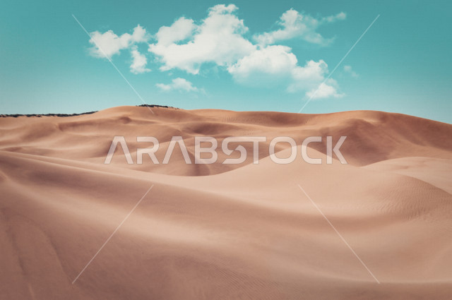 الكثبان الرملية في منطقة صحراء العلا بالمملكة العربية السعودية