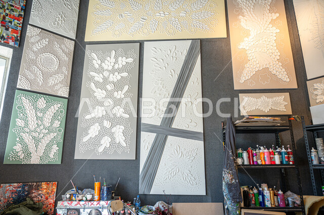 رسوم جدارية معلقة ثلاثية الأبعاد , معرض الرسومات و اللوحات التشكيلية في السعودية , متحف للفنون اليدوية , الموهبة و الإبداع في الرسم , ورشة عمل فنية