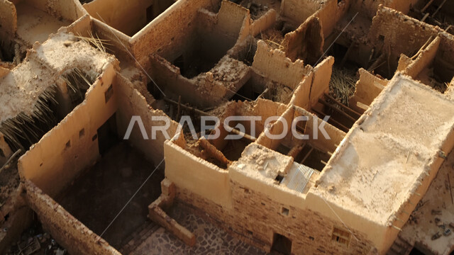 Ancient historical monuments in Shaqra Governorate in the city of Riyadh, traditional mud facilities, buildings and houses, the Ushaiqar heritage village in the Kingdom of Saudi Arabia, famous tourist attractions, tourist attractions from around the world