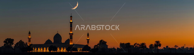 ديكورات وتصاميم متميزة على الطراز الاسلامي للقبب والمآذن المضيئة ليلا، الفن الهندسي المعماري للمساجد، مسجد عربي فاخر، العبادة والتقرب إلى الله، آداء الفرائض والصلوات، خلفيات دينية رمضانية، منظر الهلال في السماء