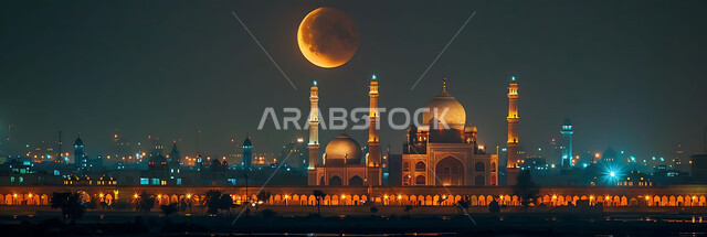  منظر الهلال في السماء، الفن الهندسي المعماري للمساجد، ديكورات وتصاميم متميزة على الطراز الاسلامي للقبب والمآذن المضيئة ليلا، مسجد عربي فاخر، العبادة والتقرب إلى الله، آداء الفرائض والصلوات، خلفيات دينية رمضانية