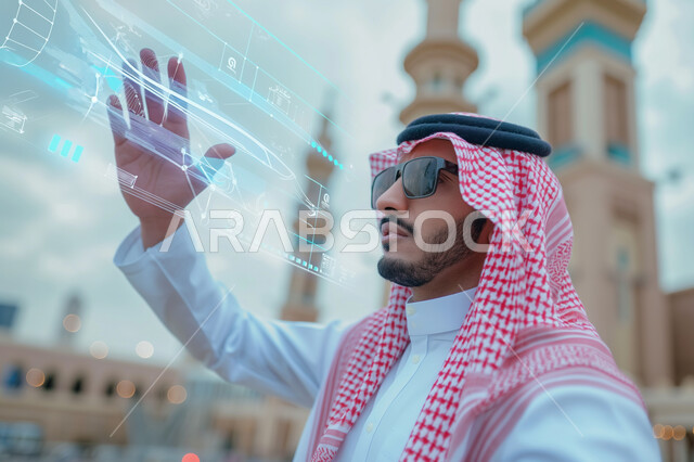 تحقيق الثورة الصناعية، رؤية سعودية 2030، النمو التكنولوجي والتطور الالكتروني في مجال الذكاء الاصطناعي، صورة مقربة لرجل عربي خليجي سعودي يرتدي الثوب التقليدي يقوم بالإشارة الى رسومات هولوجرامية ثلاثية الأبعاد