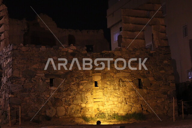  أضواء الفوانيس الأثرية, المنازل الشعبية القديمة في المملكة, التصاميم والديكورات على الطراز التقليدي السعودي، بناء البيوت التراثية من الحجر