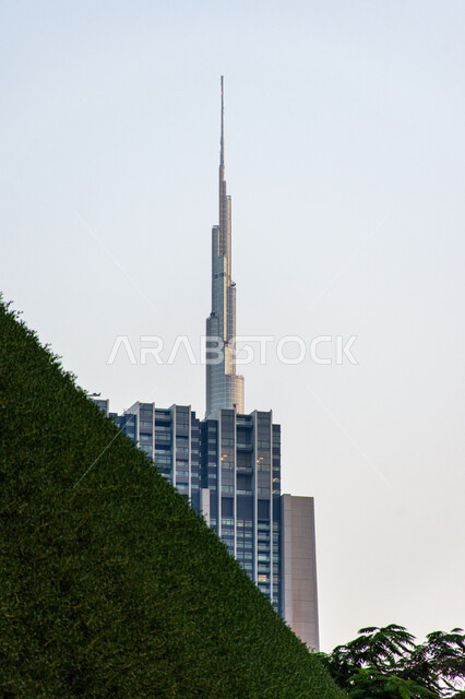 المنشآت التجارية والسكنية المتميزة، التطور والتقدم المعماري، الفنون والتصاميم المعمارية للأبراج وناطحات السحاب في الامارات العربية المتحدة، مبنى برج خليفة في امارة دبي