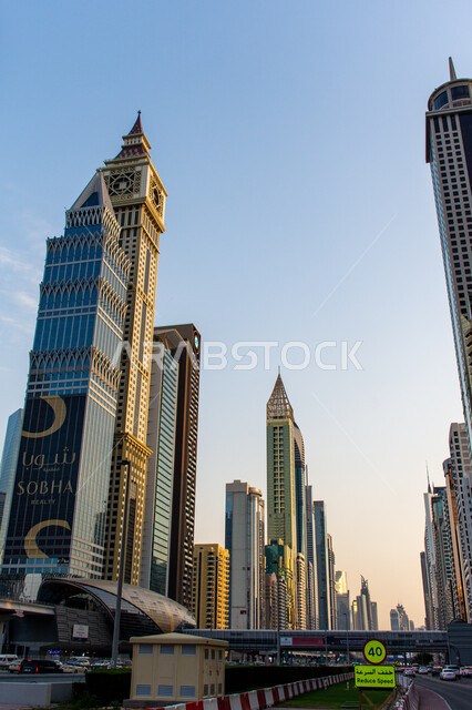 الأبراج وناطحات السحاب في مدينة دبي، الفن الهندسي المعماري للمباني والمنشآت السكنية والتجارية، التقدم والتوسع العمراني في دولة الإمارات العربية المتحدة