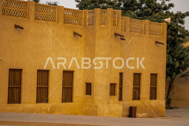 المعالم السياحية الشهيرة، الفن الهندسي المعماري على الطراز القديم، المباني الأثرية بالإمارات العربية المتحدة، دار آل مكتوم في منطقة الشندغة في حي خور دبي