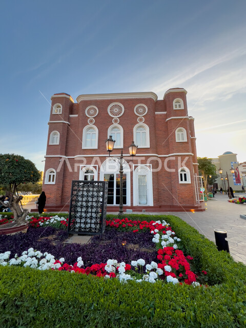 الاهتمام بزراعة النباتات الخضراء والورود، مقهى ستاربكس في البوليفارد وورلد في مدينة الرياض, الفن الهندسي المعماري على الطراز الحديث، فعاليات ومهرجانات ترفيهية في المملكة العربية السعودية, مناطق جذب واستقطاب السائحين